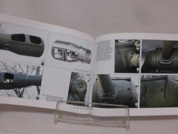  foreign book IS-2/2M -ply tank ti tail photoalbum Heavy Tank IS-2 / IS-2m Model Detail Photo Monograph ROSSA graph issue [1]B2157