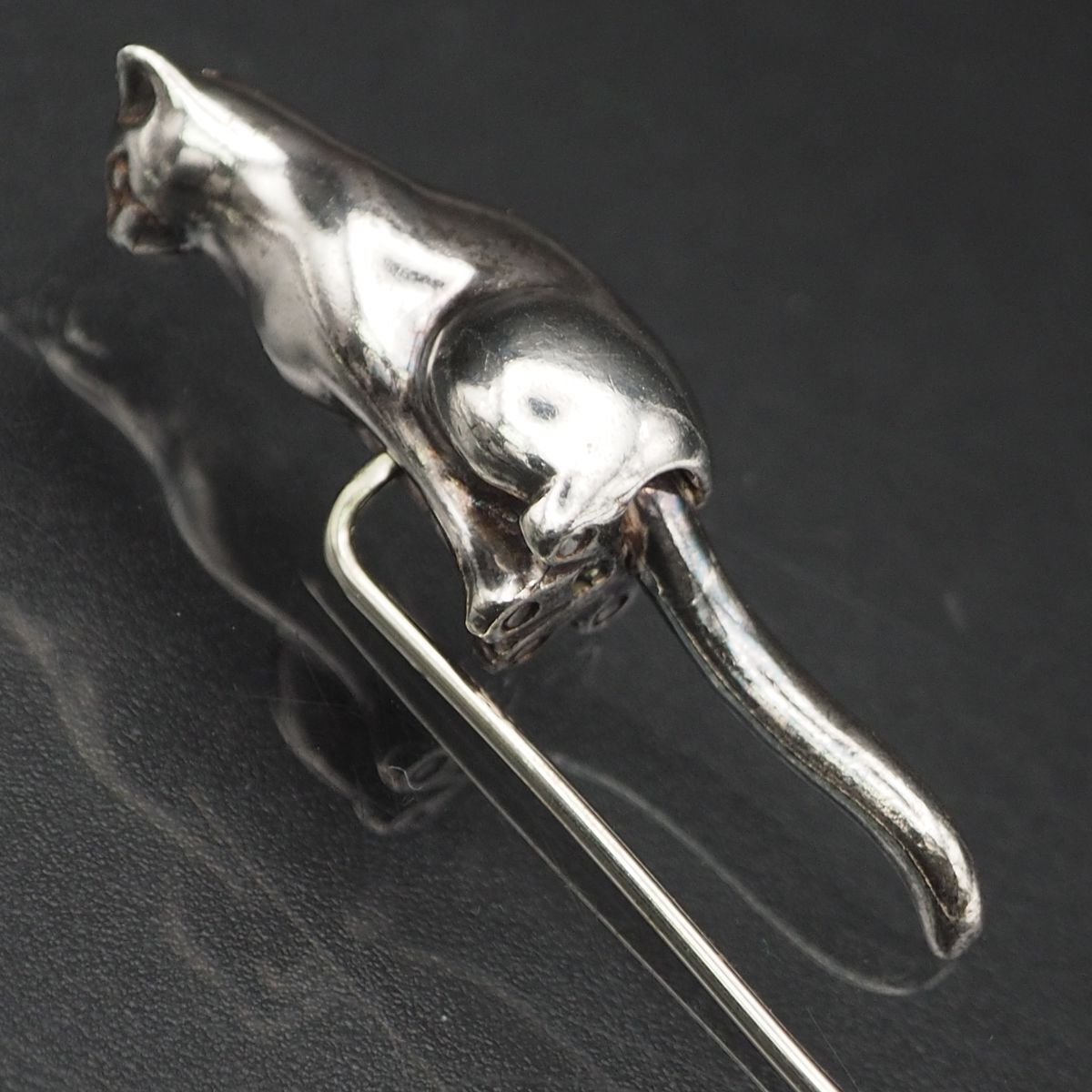 T074 4*Cyondosi- pin brooch cat cat animal design silver laperu pin 