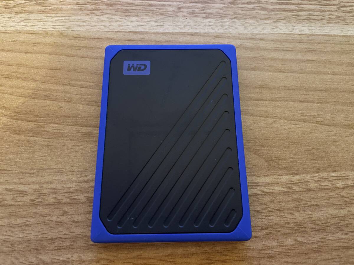 WD My Passport Go SSD 2TB USB3.0 ブルー ウエスタンデジタル ポータブルの画像1