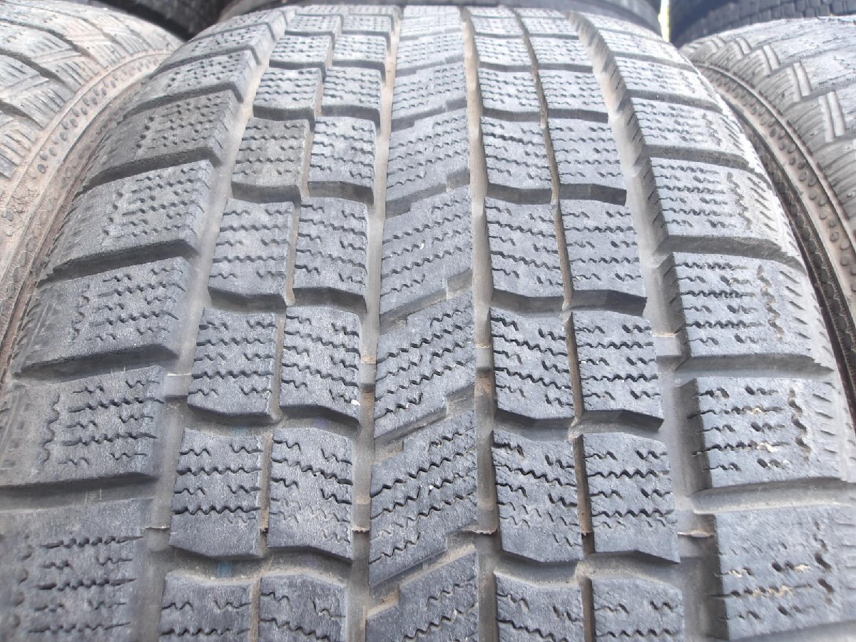 M287-13 225/40R18 冬4本セット スタッドレス 92Q 225/40-18 225-40-18 ナンカン RUNSAFA SN-1 カローラ シビック インプレッサ_画像2