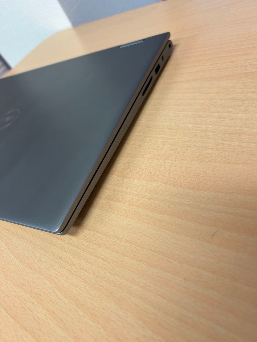 Dell ノートパソコン　i7