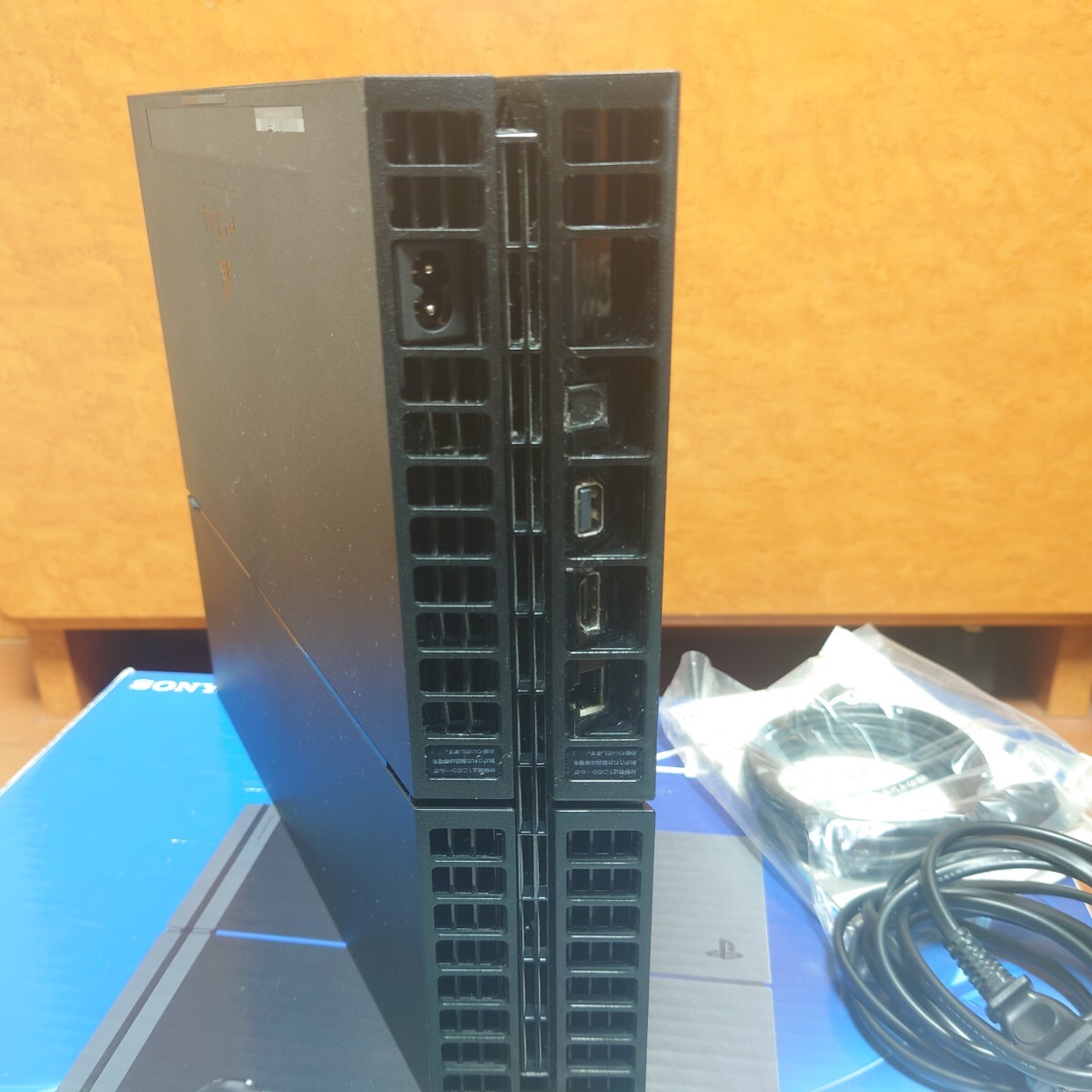 SONY PS4 CUH-1200A ジェットブラック 500GB_画像5