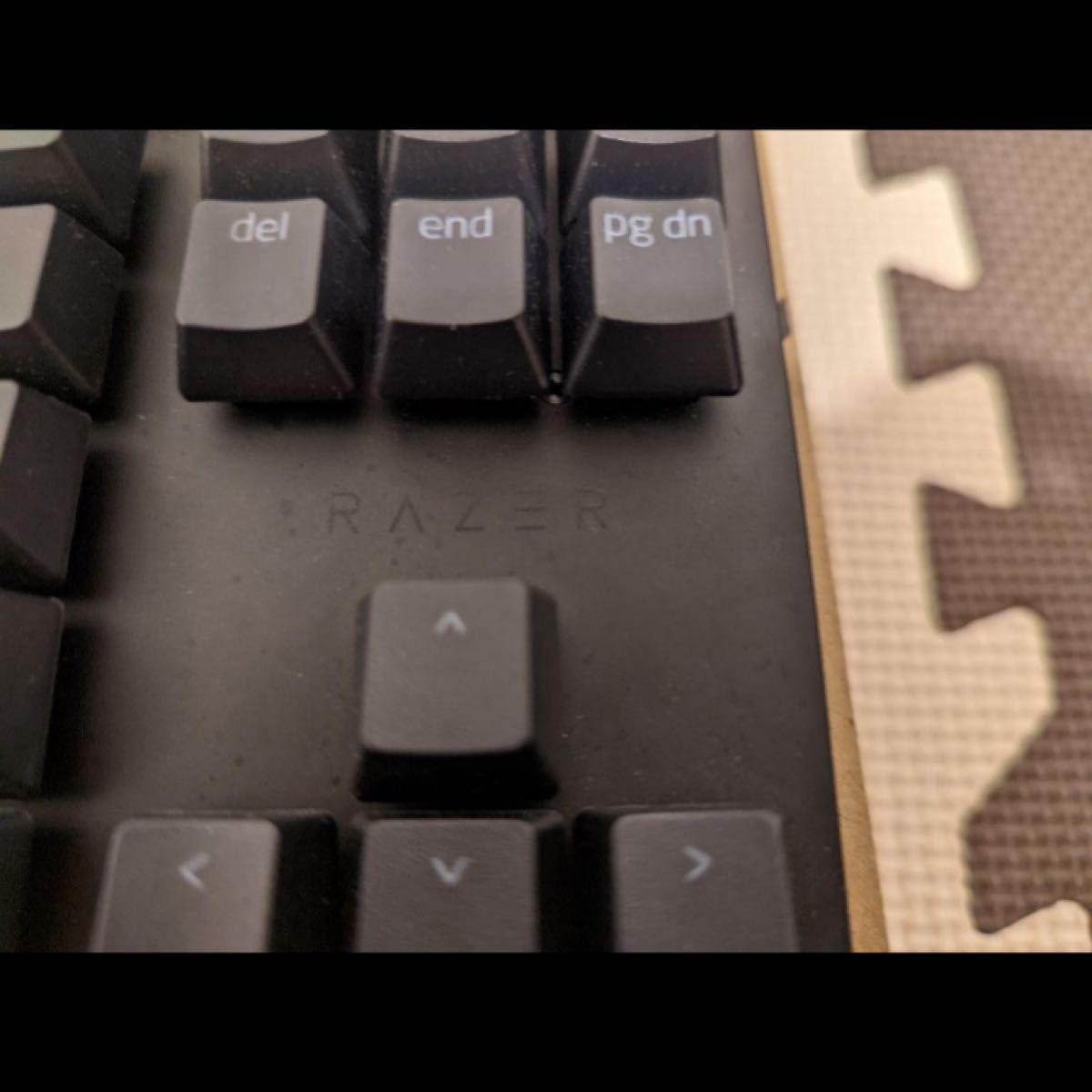 Razer HUNTSMAN　ゲーミングキーボード　テンキーレス　英字配列