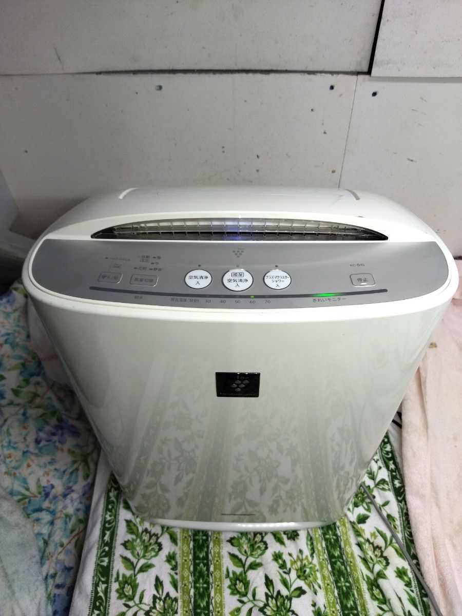 SHARP シャープ 加湿空気清浄機 KC-B40-W プラズマクラスター SHARP シャープ 加湿空気清浄機 KC-B40-W プラズマクラスター