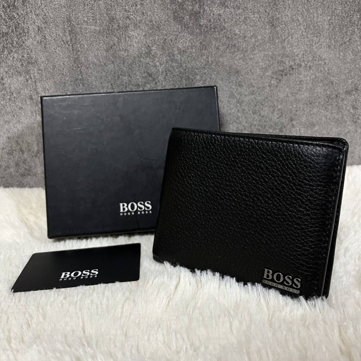 【新品未使用】HUGO BOSS 二つ折り財布 レザー ブラック 黒 ヒューゴボス 本革 レザー 箱付き カード10枚以上収納可能_画像1