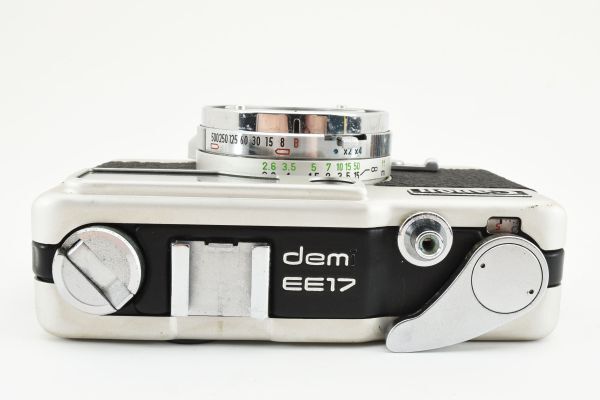 [美品] キヤノン Canon demi EE17 コンパクト 35mm ハーフフレーム フィルムカメラ with SH 30mm f/1.7 2131920_画像7