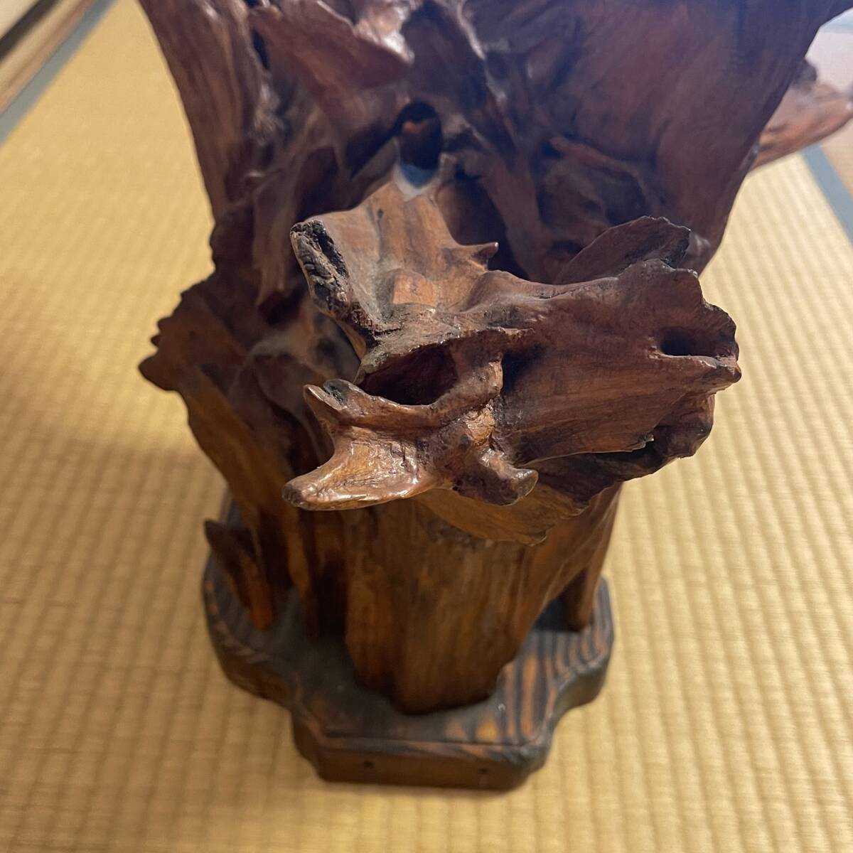 天然木の置物(台座付き)床の間飾り(和室) オブジェ 天然木の置物(台座付き)床の間飾り(和室) オブジェ