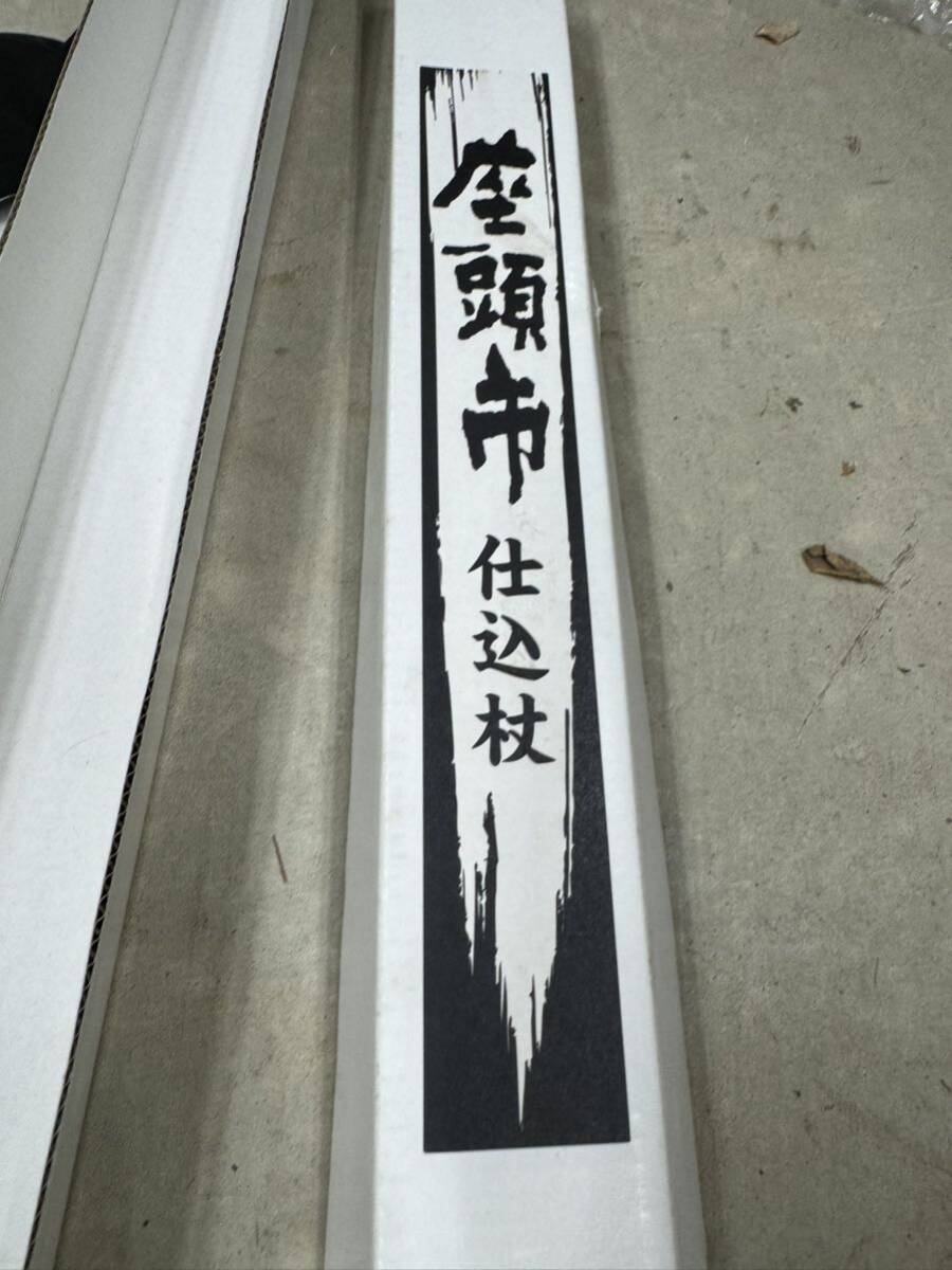 1 иен старт хвост форма меч . сиденье голова город . включая трость иммитация меча 