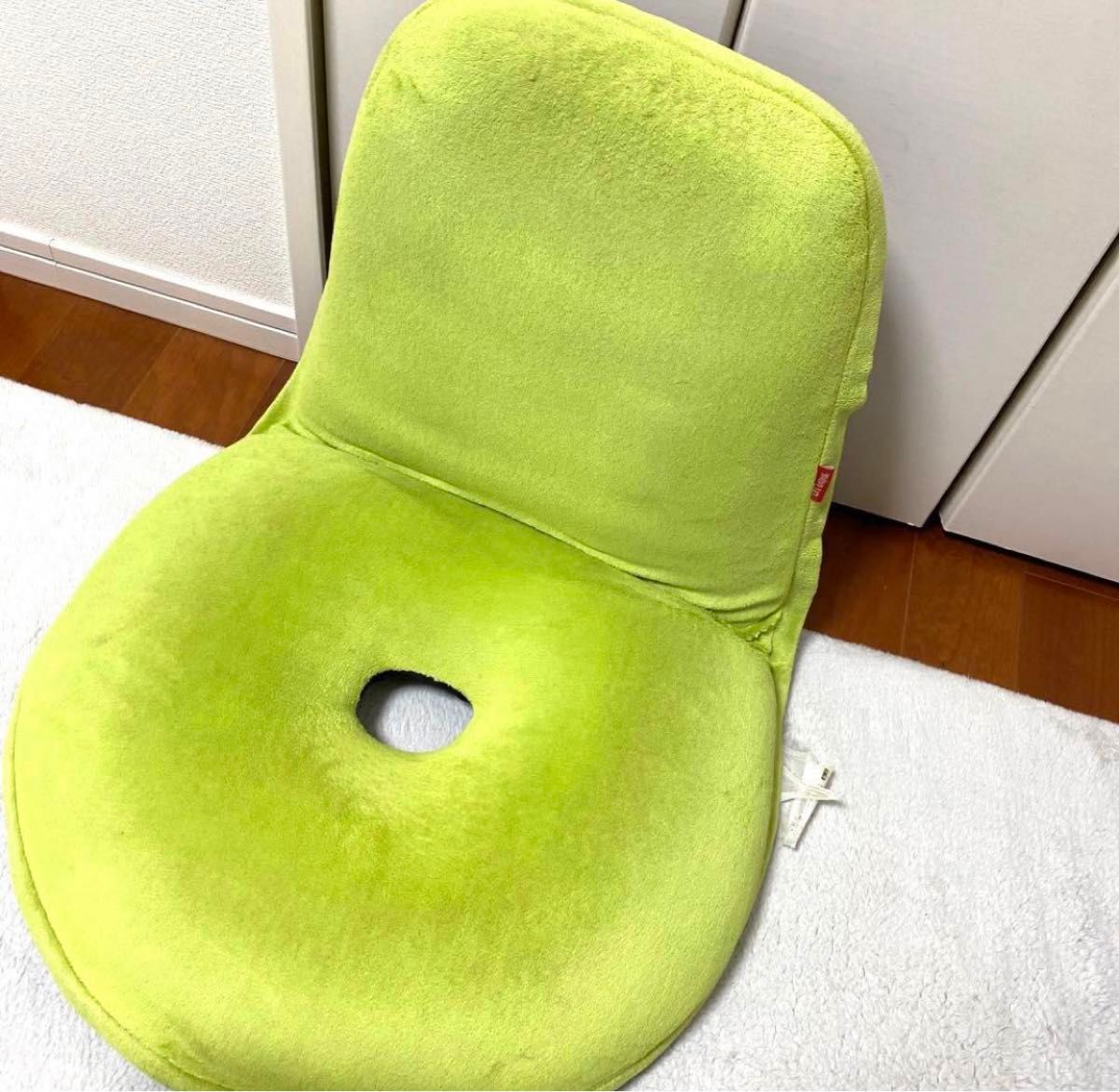 イス 椅子 チェア いす フロアチェア リクライニング フルフラット 座椅子  緑 黄緑 グリーン みどり インテリア 家具 