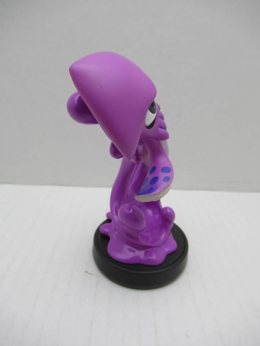 61/Q953★amiibo アミーボ スプラトゥーンシリーズ 【イカ ネオンパープル 】★アミーボ本体 単品★任天堂★動作確認済/初期化済 中古_画像4