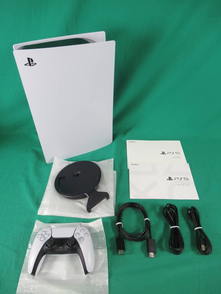 60/Q972★PS5本体★SONY ソニー★PlayStation5 本体 ディスクドライブ搭載モデル★825GB★CFI-1200A01★動作確認済 / 初期化済 中古品_画像3