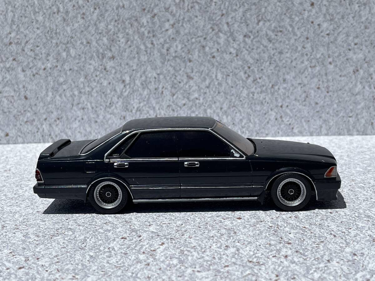 1/24 Y31 Gloria GLORIA final product old car highway racer lady's lowrider remodeling car bip car VIPCAR full smoyan car 