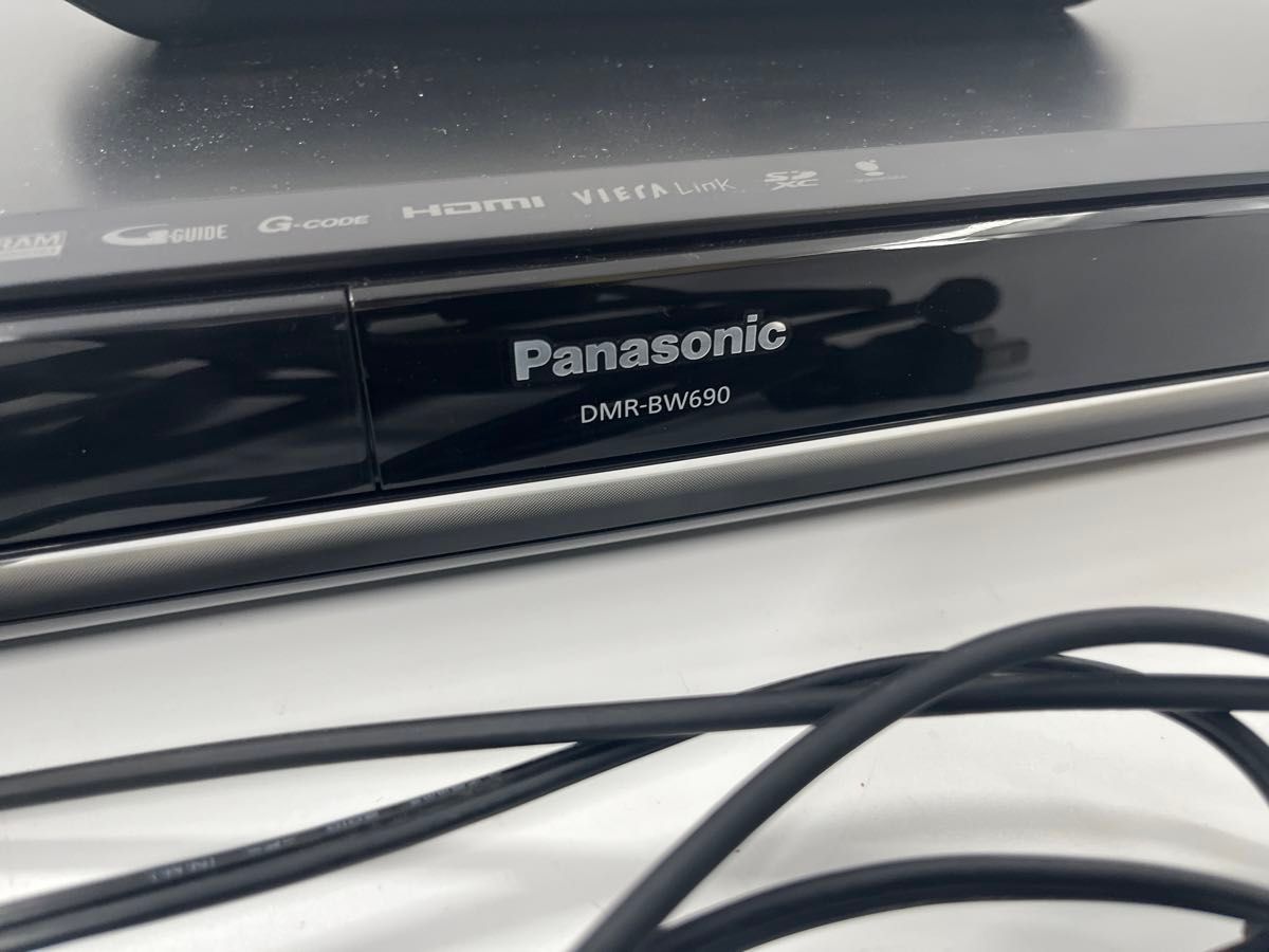 Panasonic パナソニック　DIGA ブルーレイレコーダー HDD 500GB  2番組同時録画　DMR-BW690