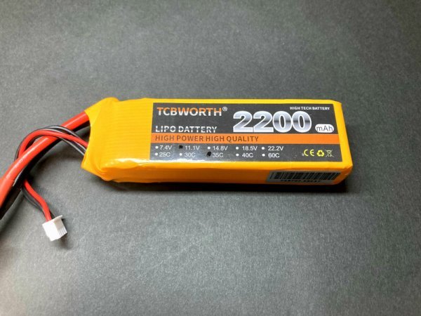 新品◆ TCB 2200mAh 3セル 11.1V 35C-70C リポ バッテリー XT60の画像1