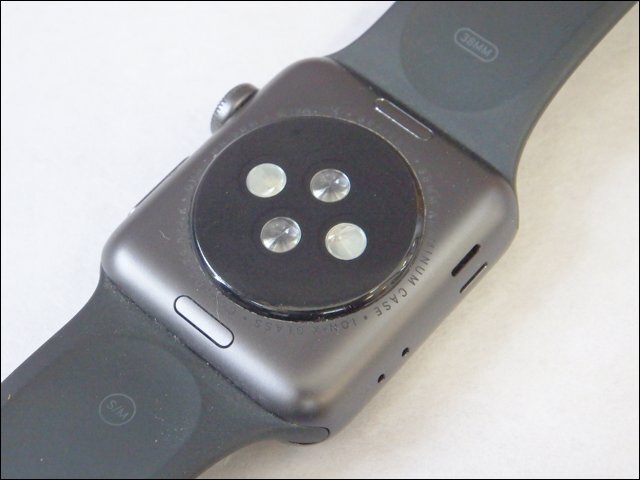 現状品 Apple/アップル◆Apple watch/MTF02J/A◆シリーズ3 38mm スペースグレイ GPSモデルの画像3