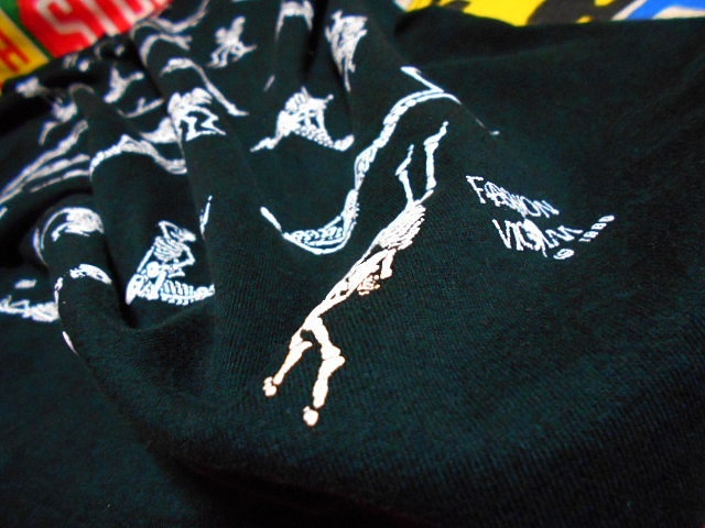 ★コンディション◎な1枚★Made in USA製アメリカ製Fruit of the LoomフルーツオブザルームFashion Victimスカル四十八手プリントTシャツL_画像9