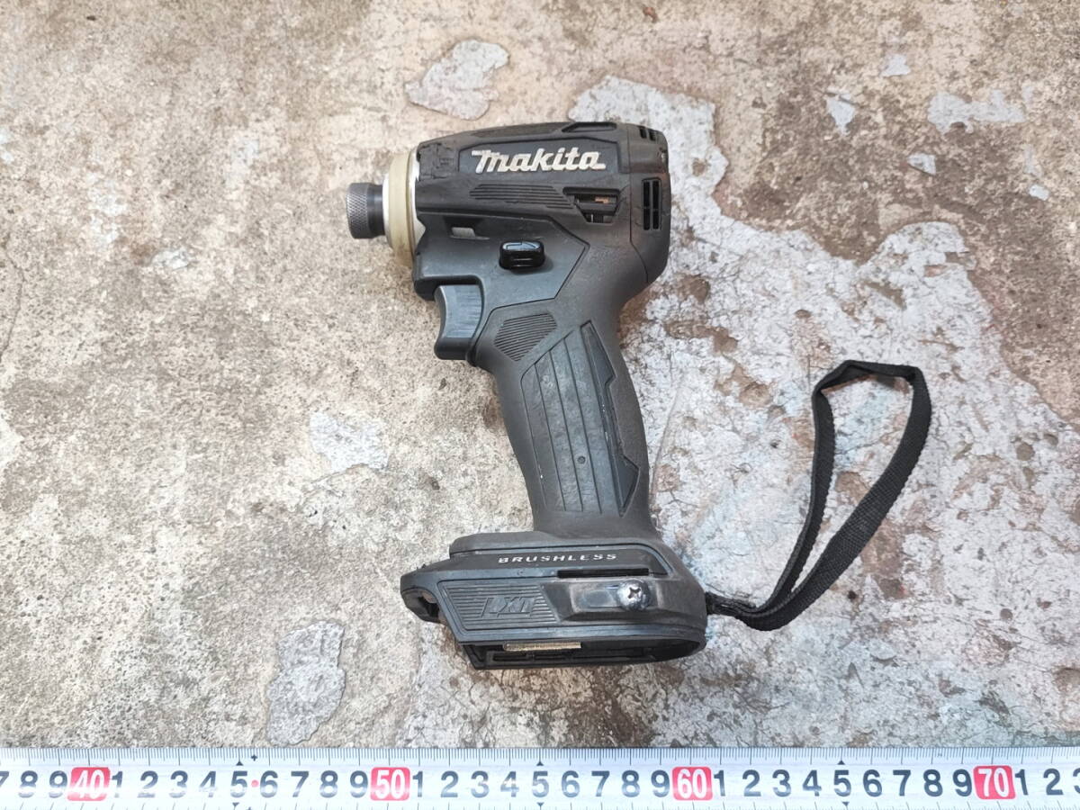 11412 used 18V rechargeable impact driver Makita TD172D tighten loosen bit impact wrench drill driver battery Junk 
