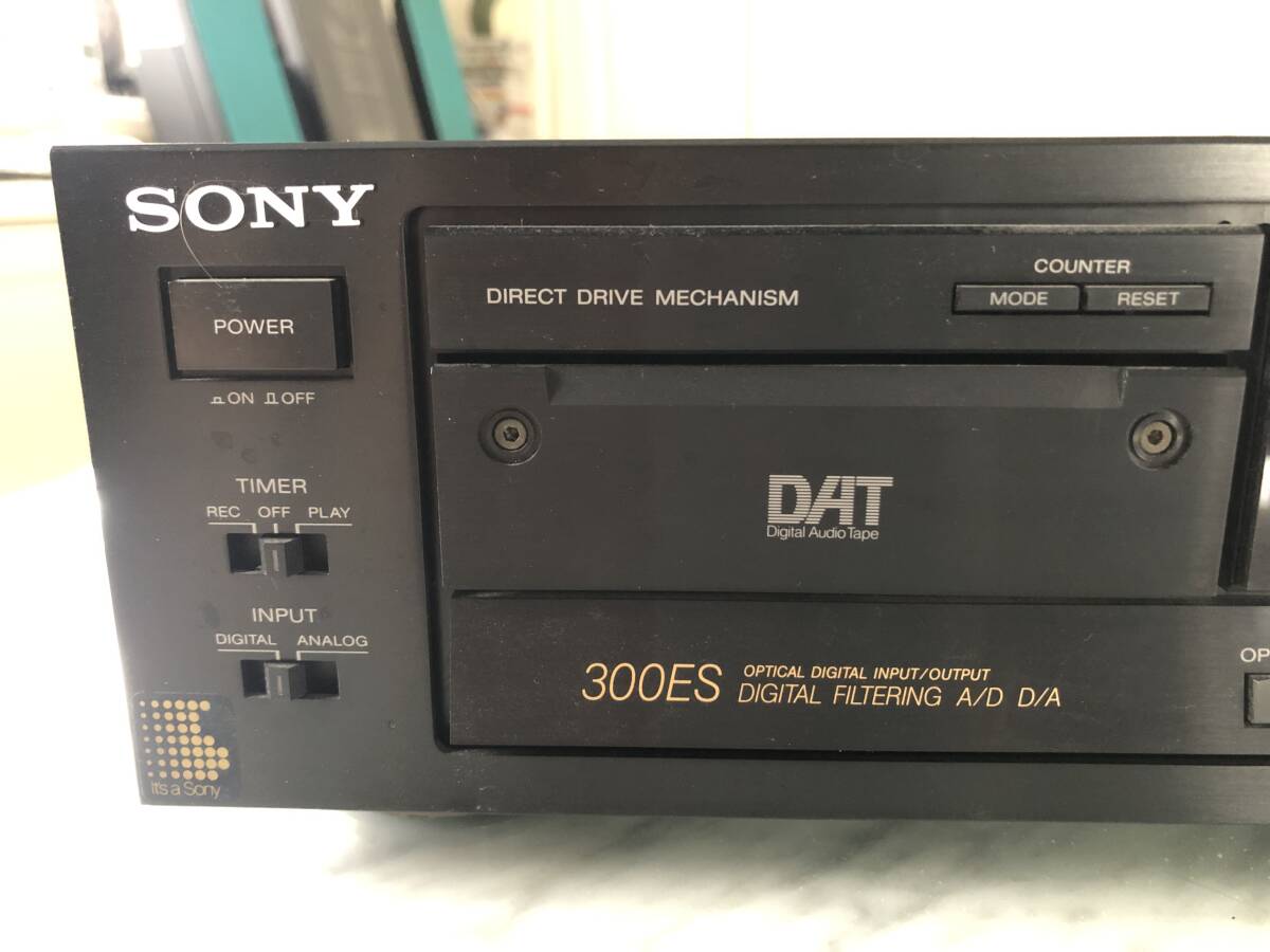  Sony DAT deck DTC-300ES Junk one owner head wear almost less loading defect 
