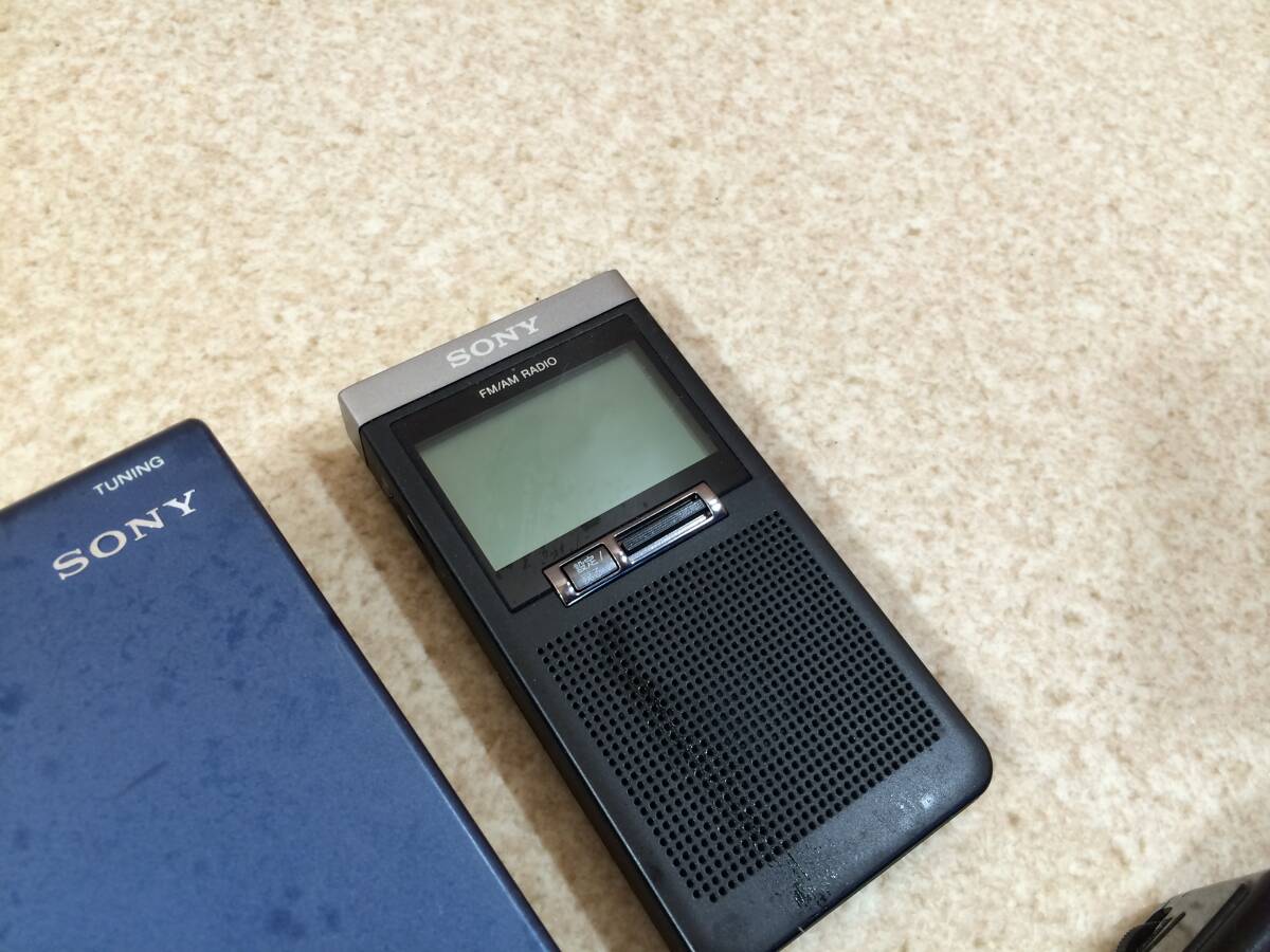 [NS]携帯 カセットプレーヤー/ラジオ まとめて 6点 ジャンク Walkman SONY Panasonic_画像6