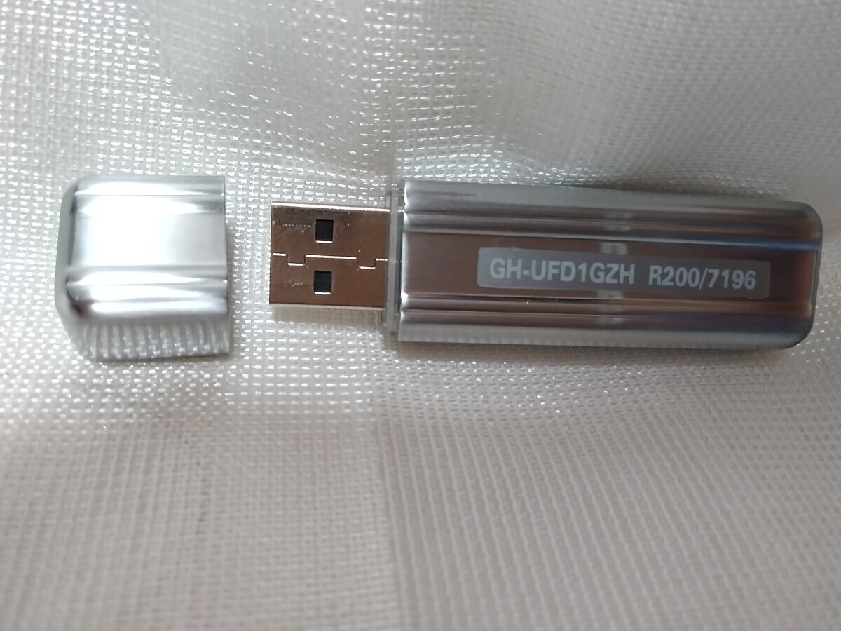 ゼロハリバートン（ZEROHALLIBURTON） USBメモリ ケース、箱付きの画像7