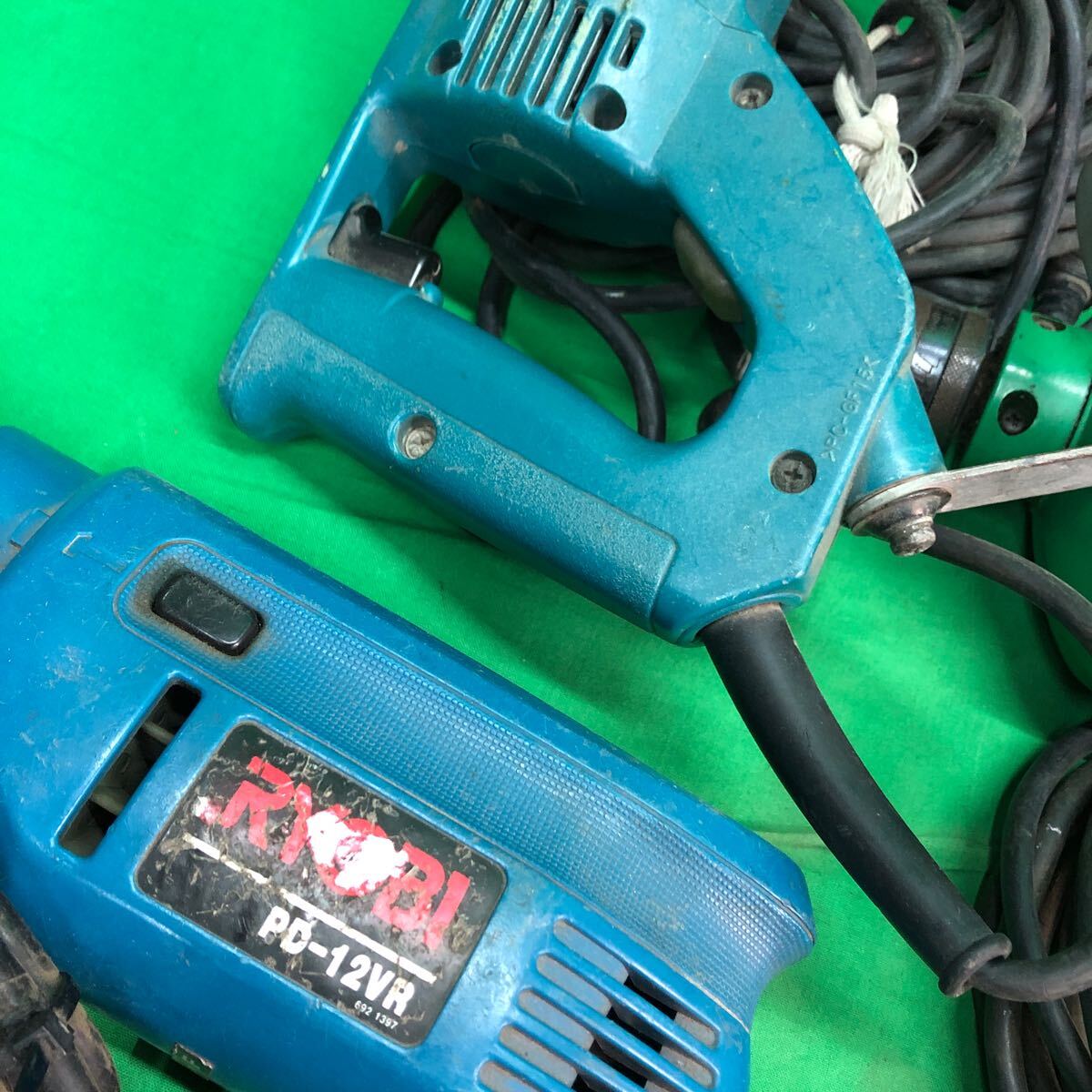 ③ 1円スタートマキタRYOBI 他…電動工具 工具 カッタ ドライバー ランプ 他… まとめ売り 大量 セット 160s 5.16 _画像9