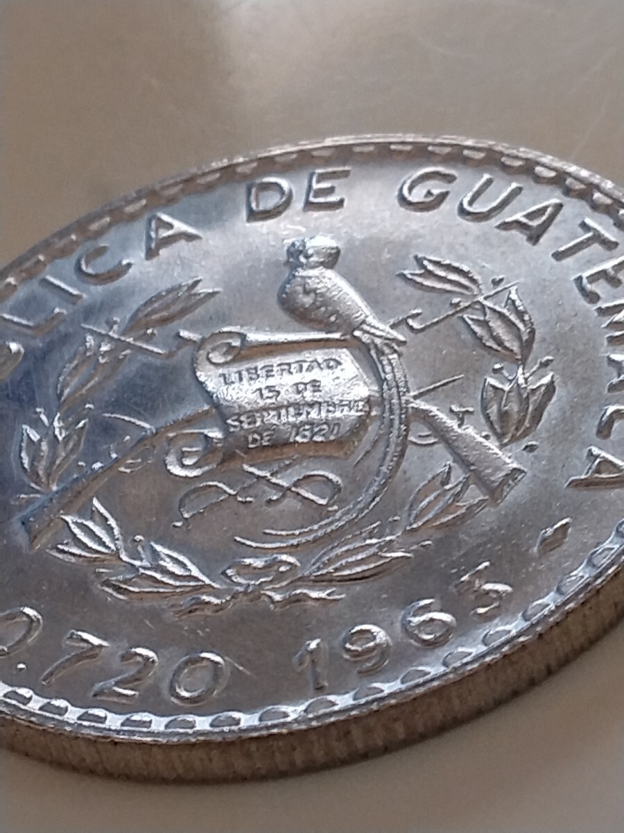グアテマラ 1963 50センタボス銀貨 Monja Blanca Flor Nacional_画像9