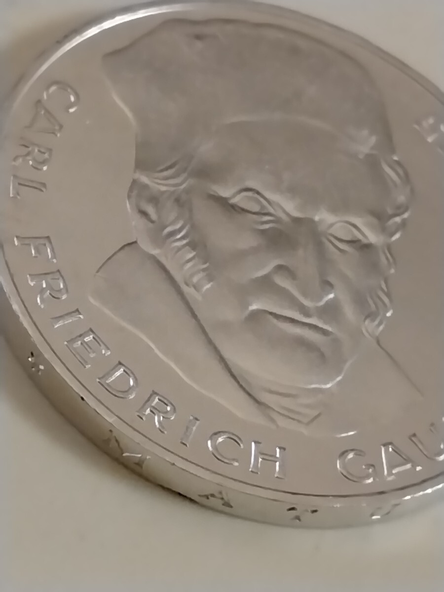 ドイツ 1977J 5マルク銀貨 200th Birthday mathematician Carl Friedrich Gauss_画像8