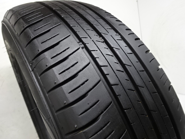 Y-269(送料無料/代引きOK)ランクS 中古 美品 バリ溝 高年式 185/60R15 DUNLOP ENASAVE EC300+ 2023年 8.5分山 夏タイヤ 1本のみ_画像4