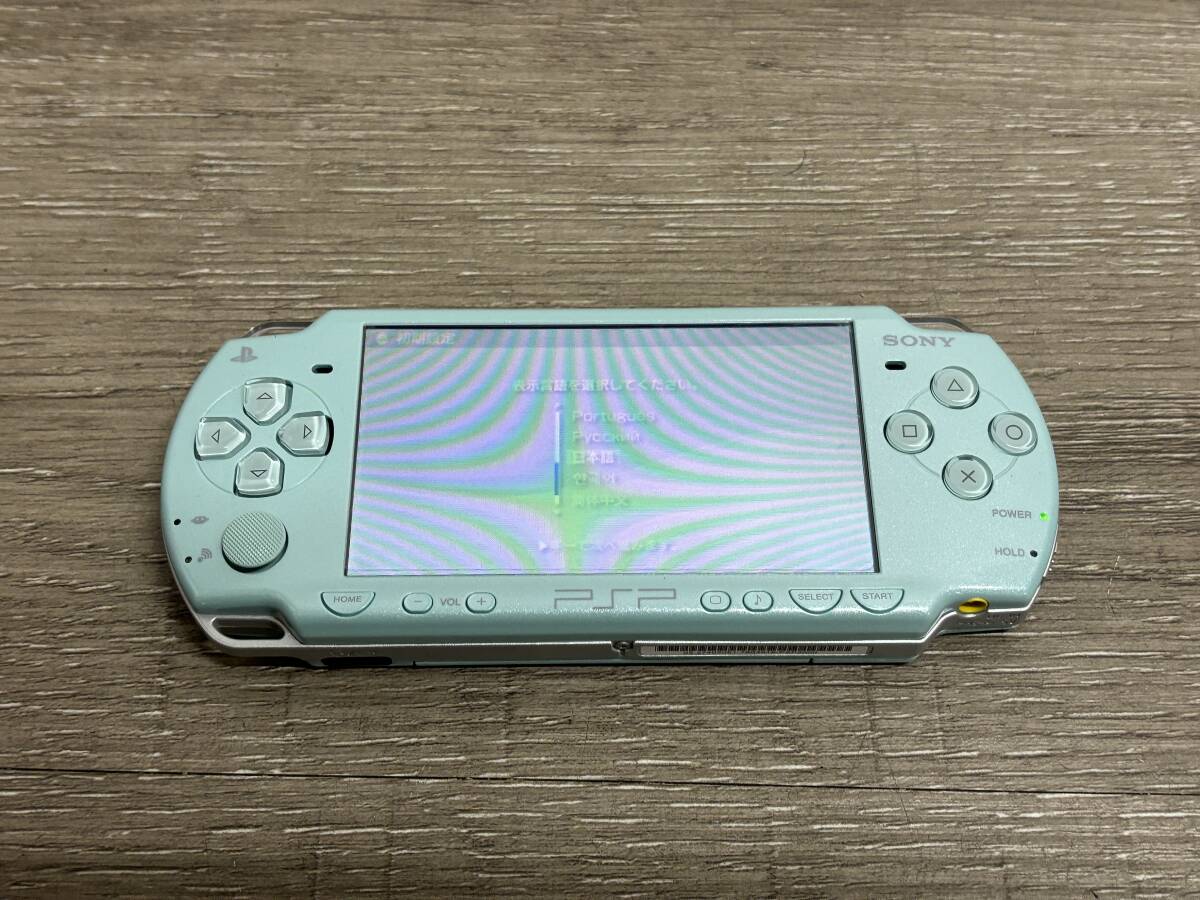 ☆ PSP ☆ プレイステーションポータブル PSP-2000 ミントグリーン 動作品 本体のみ バッテリー欠品 Playstation Portable SONY 3619の画像1