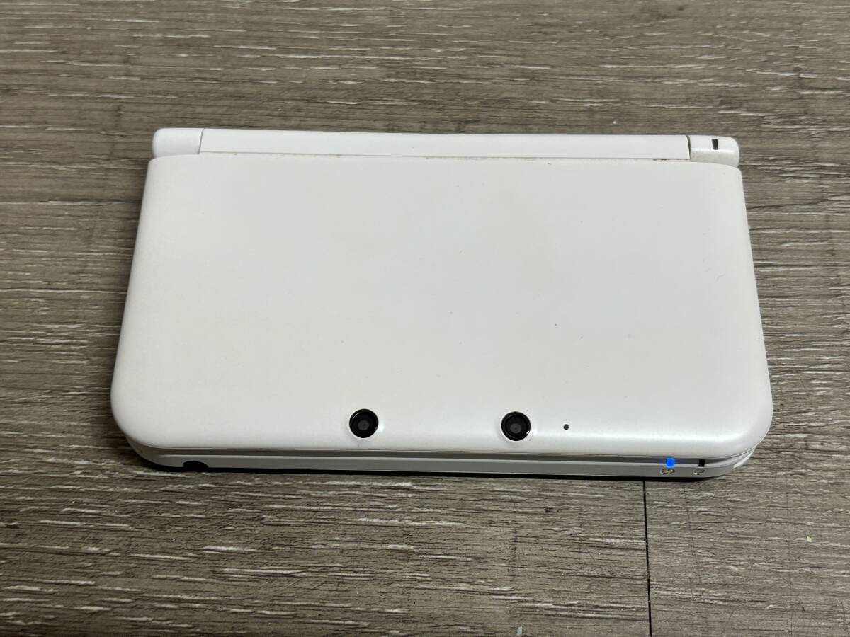 ☆ 3DSLL ☆ ニンテンドー3DS LL ホワイト 動作品 本体 タッチペン 箱 説明書 付属 Nintendo 3DS LL ニンテンドー 任天堂 2248_画像2