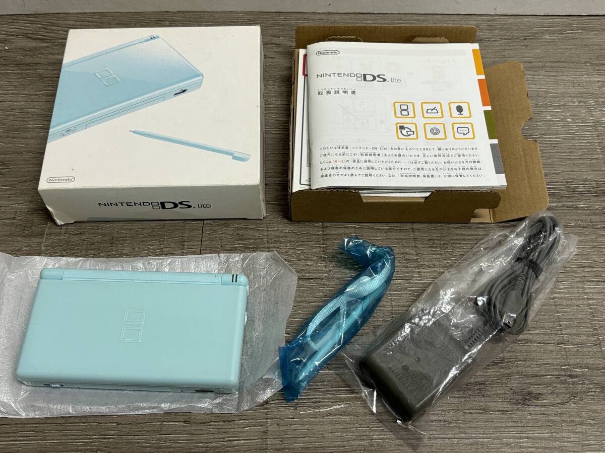 * DSLite * Nintendo DS Lite ice blue operation goods body touch pen adaptor box with instruction attached Nintendo DS GBA nintendo 8430