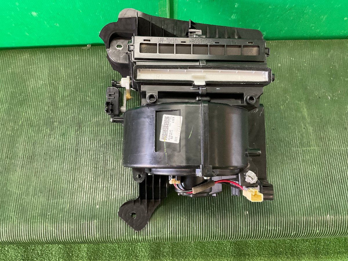 . Mazda CX-5 KE2AW blower motor unit air conditioner fan 34830 HA170