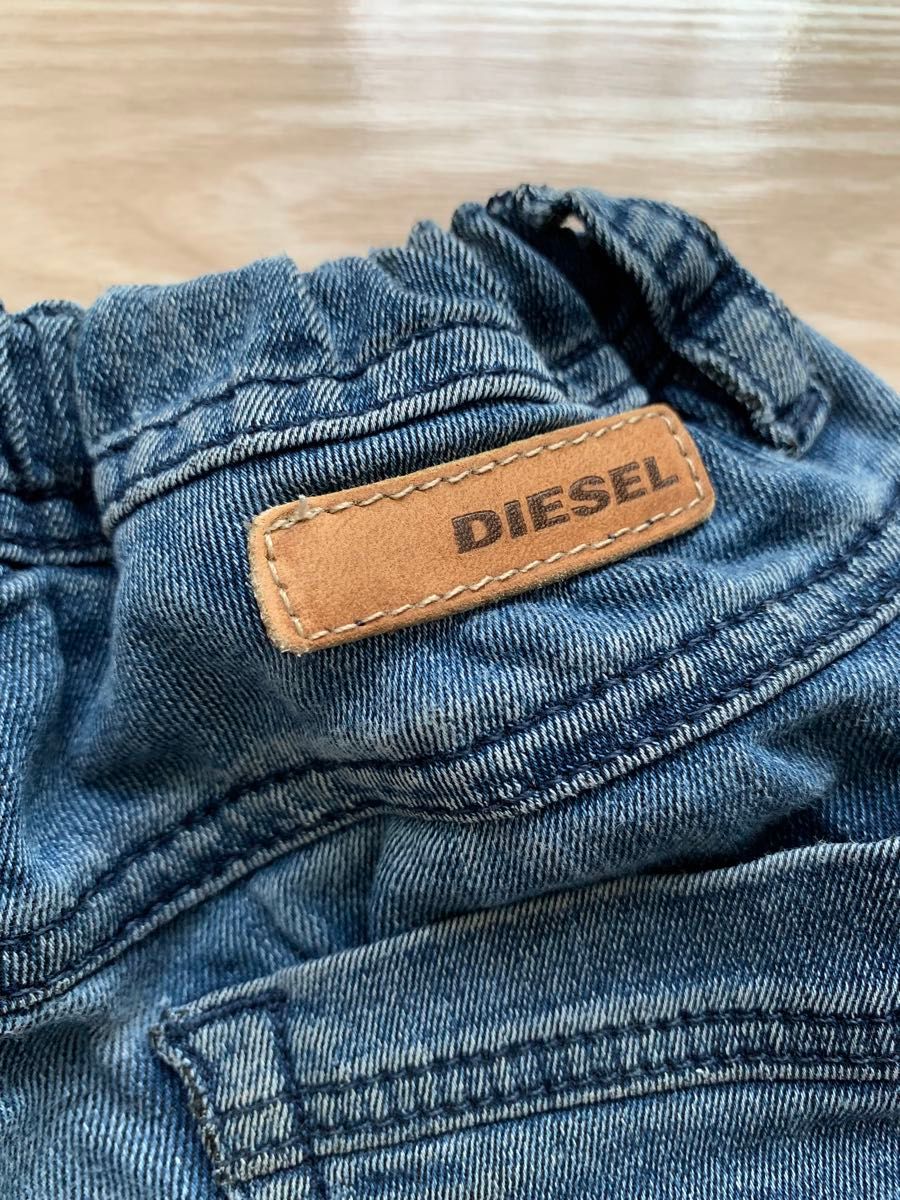 Diesel kids ジョグジーンズ 24M 破れあり