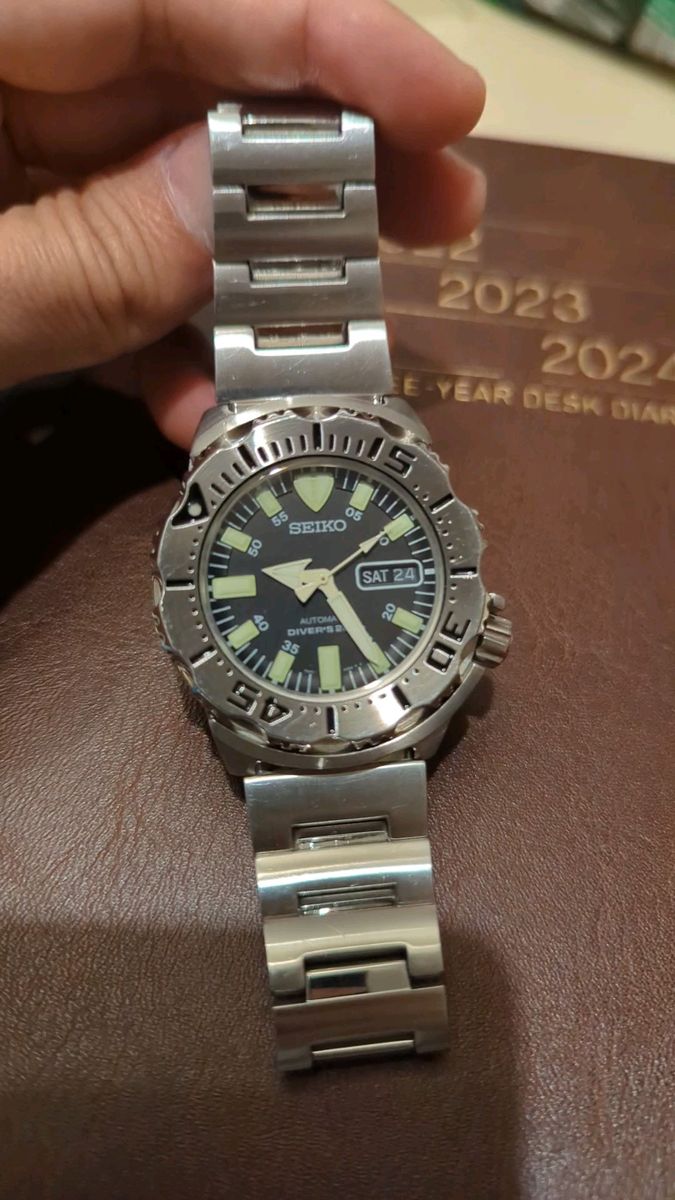 SEIKO 初代ブラックモンスター セイコー(逆輸入モデル)自動 SEIKO 初代ブラックモンスター セイコー(逆輸入モデル)自動