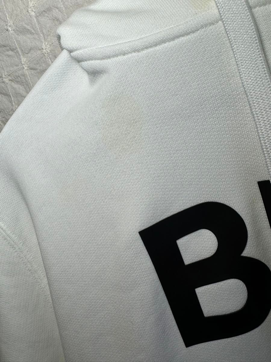 BURBERRY バーバリー パーカー 男女兼用 フード付き ホワイト 白 BURBERRY バーバリー パーカー 男女兼用 フード付き ホワイト 白