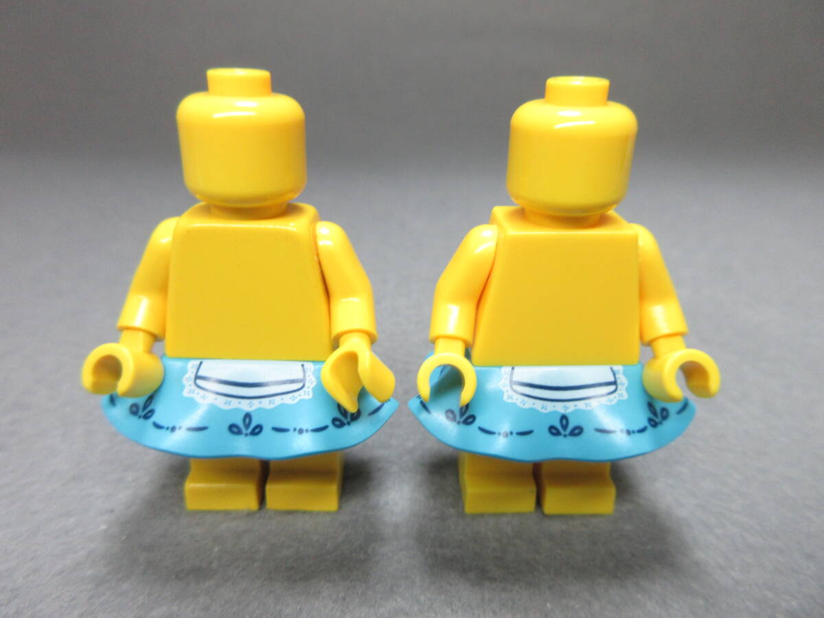 LEGO★135 正規品 ミニフィグ用 スカート 2個 小物 アクセサリー 同梱可能 レゴ シティ タウン 街 女の子 女性 女の人 ミニフィグシリーズ_画像1