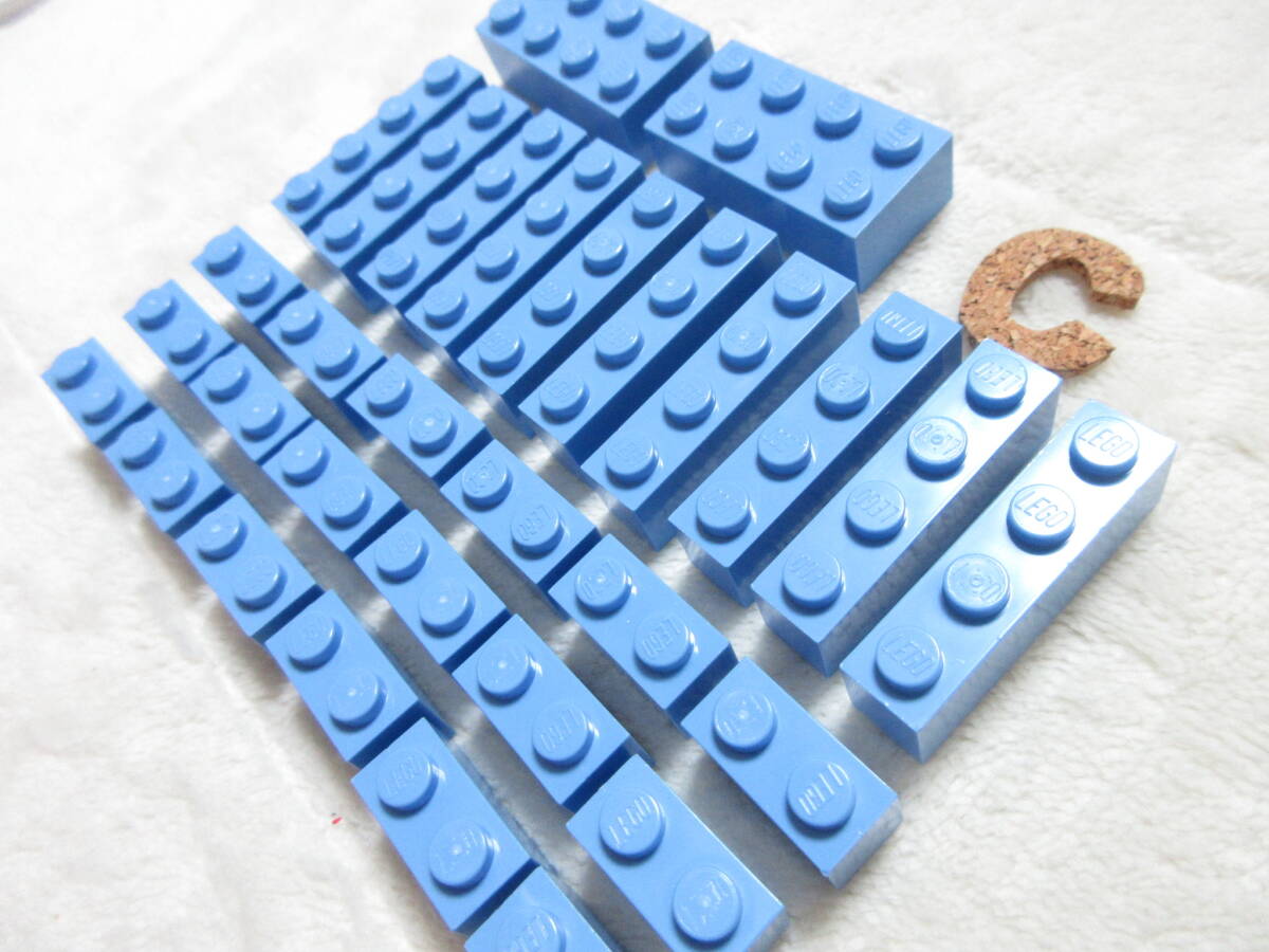 LEGO★C 正規品 水色 1×4 1×2 他 ブロック同梱可能 レゴ シティ クリエイター エキスパート 建材 建物 家 ハリーポッター 探偵 事務所_画像4