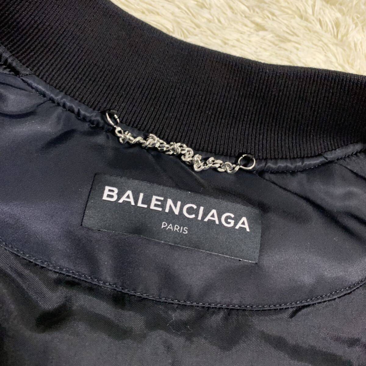 極美品 バレンシアガ 【大きなサイズ】 BALENCIAGA ボンバージャケット ブルゾン フライト バックロゴ メンズ ブラック サイズ52（XL位）_画像6