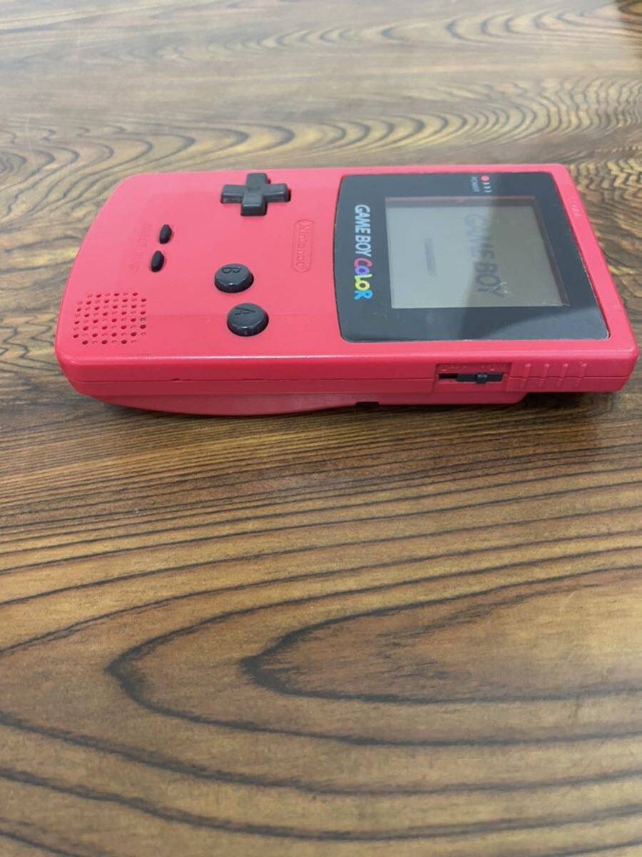 任天堂 ゲームボーイカラー 本体 レッド GAME BOY COLOR GB CGB-001 動作確認済み　カセット付き_画像4