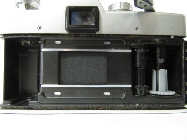 【現状品】フィルムカメラ　ミノルタ　Minolta SRT 101 MC ROKKOR-PF 1:1.4 f=50mm レンズ付き_画像8