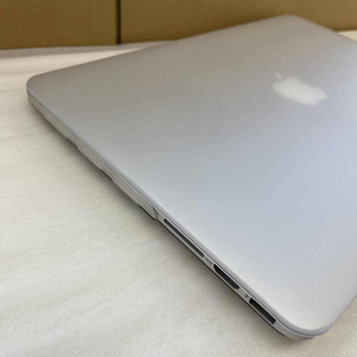 Macbook pro A1502 13.3 -inch specifications unknown 