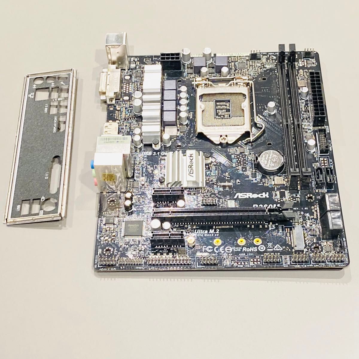 ASRock B360M マザーボード microATX LGA1151 第8-9世代対応 バックパネル付き