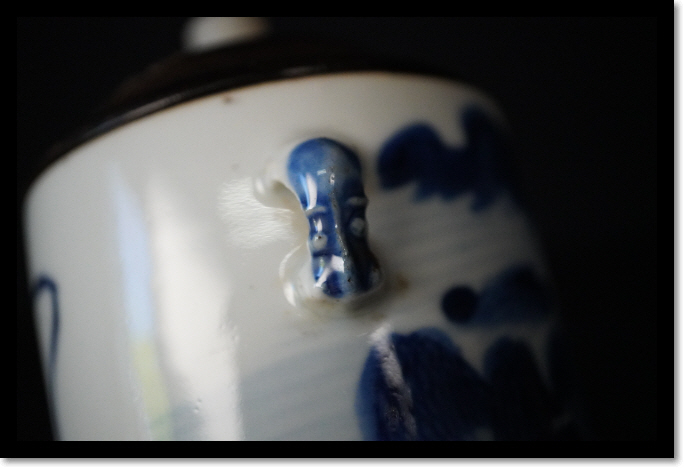 青花　山水画　香炉　双耳瓶　透かし蓋　砡摘み　染付　中国美術　古玩　茶室　煎茶道具_画像6