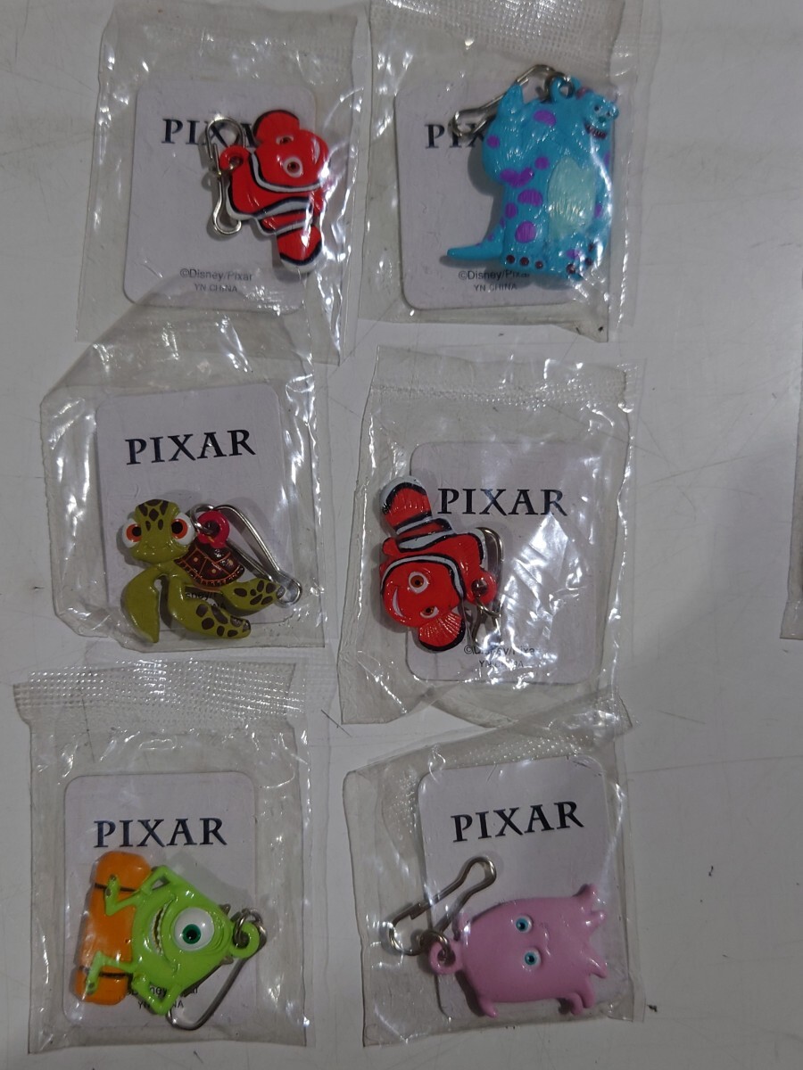 { Disney } fastener charm mascot * chip . Dale nimo Mickey Stitch Ariel other various *50 piece set sale ( self )