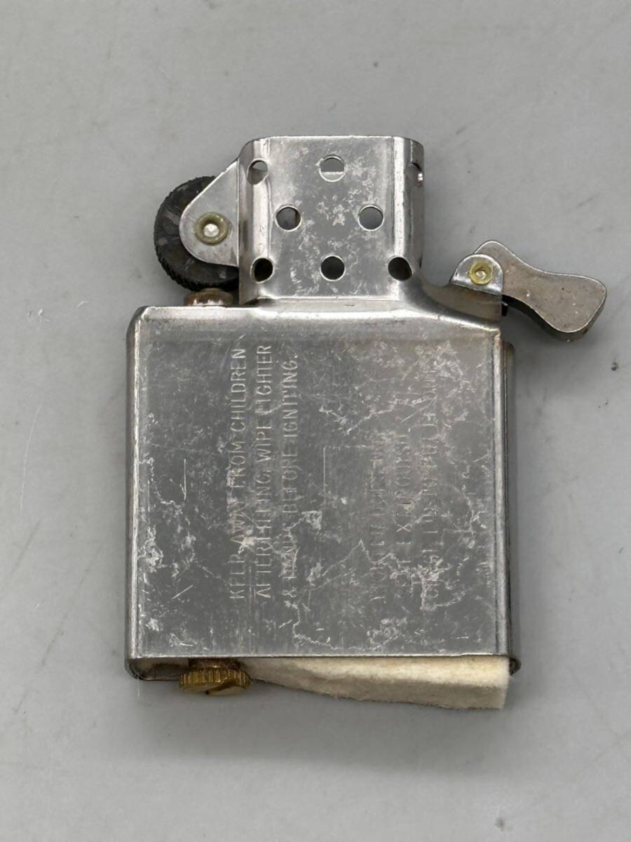 Y05046　　ZIPPO ベネチアン アラベスク 唐草模様 オイルライター 火花有り 現状品_画像10