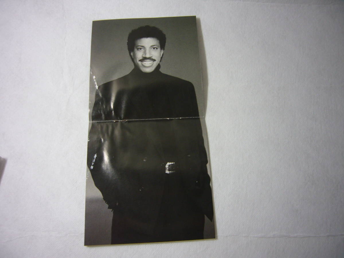 米国現地購入CD 「LIONEL RICHIE 」BACK TO FRONT_画像3