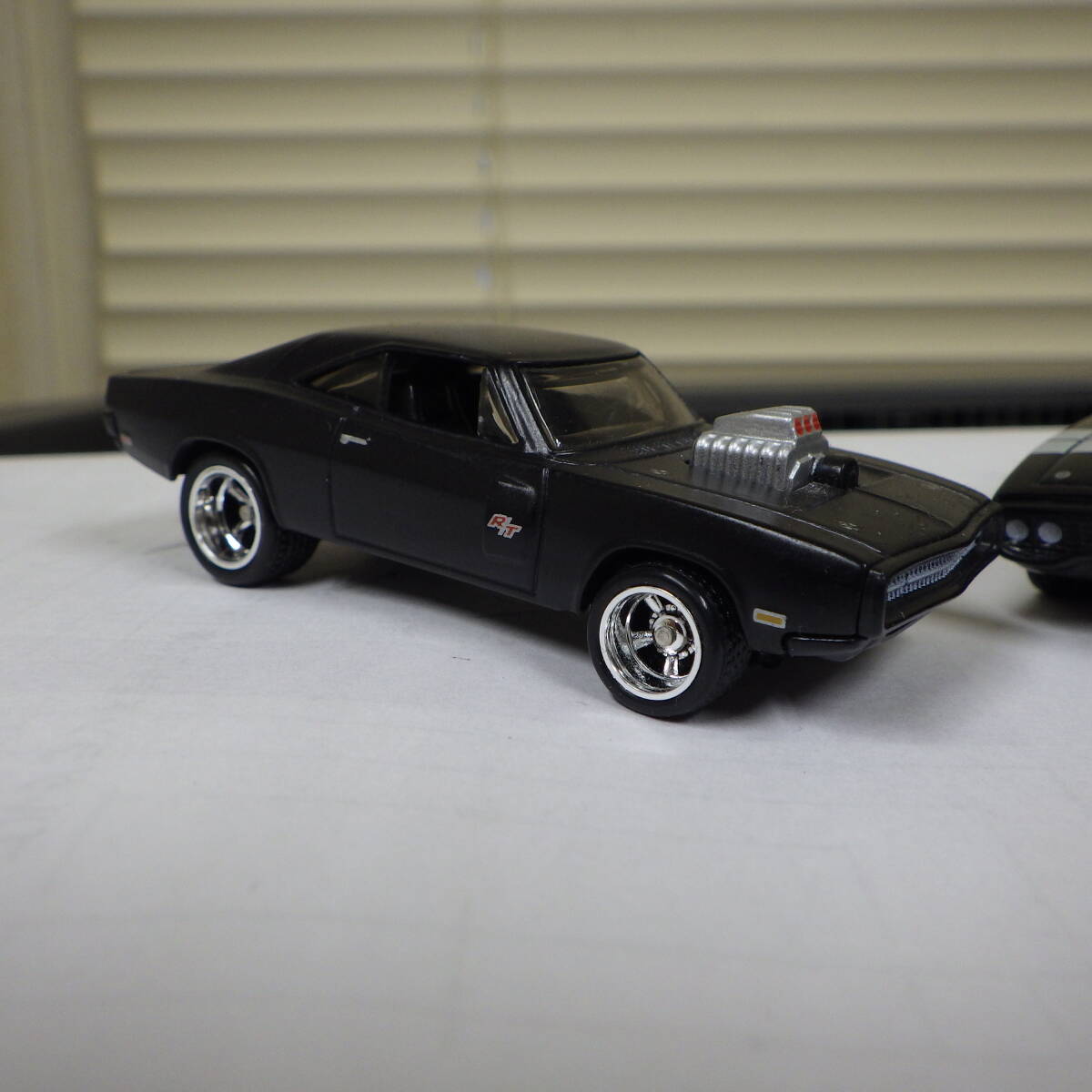 2台セット ホットウィール ワイルドスピード 70 DODGE CHARGER R/T ダッジチャージャー FAST&FURIOUS 71 Plymouth GTXの画像2