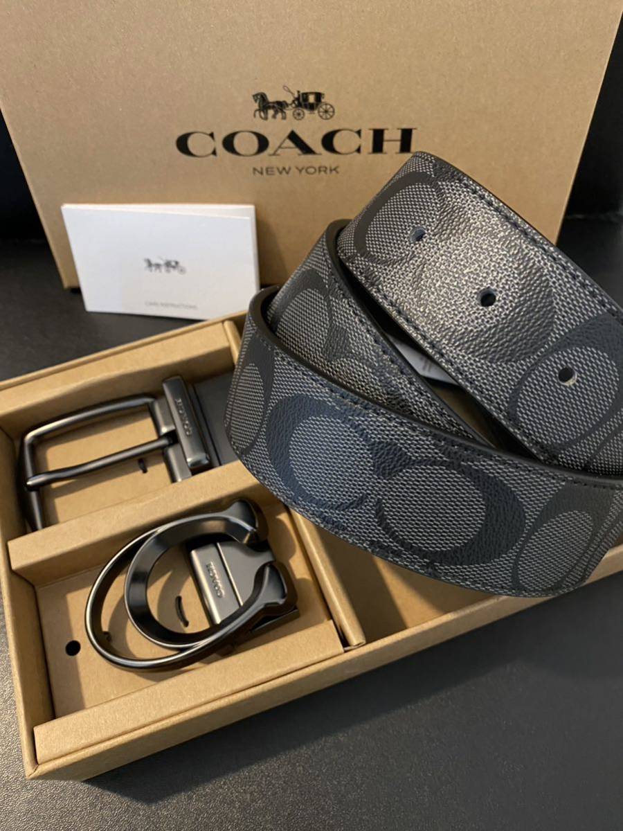 COACH コーチ　新品　シグネチャー リバーシブル メンズベルト フリーサイズ _画像1