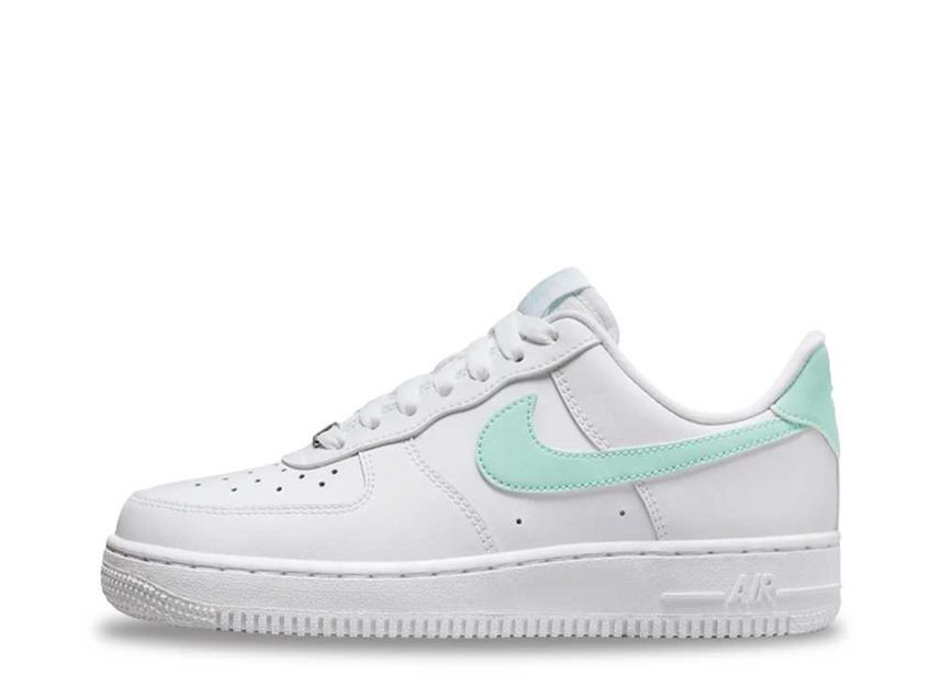 Nike WMNS Air Force 1 Low "White/Jade Ice" 26.5cm DD8959-113_画像1