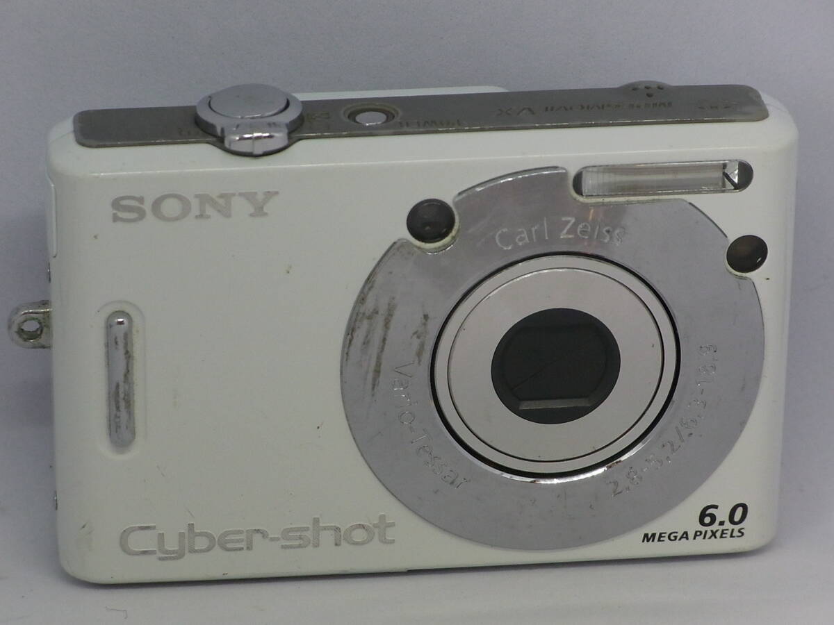 ◆◆ ソニー Sony コンパクトデジタルカメラ CyberShot ＤＳＣーＷ３０ ◆◆_画像1